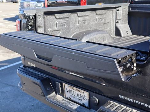 New 2026 GMC Sierra 2500 Denali Ultimate w/ Max Trailering Package AWD/4WD image 9