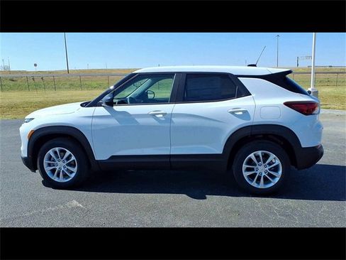 New 2026 Chevrolet TrailBlazer LS w/ LS Convenience Package image 5