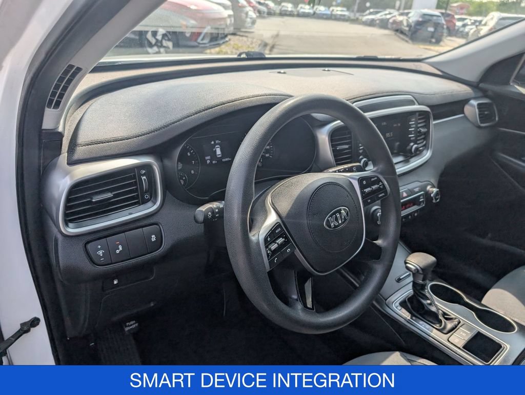 Used 2019 Kia Sorento AWD V6 image 13