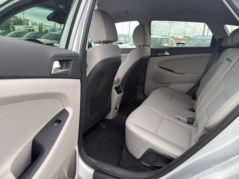 Used 2019 Hyundai Tucson SEL FWD image 28