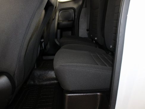 Used 2020 Ford Ranger XL w/ Equipment Group 101A Mid image 11