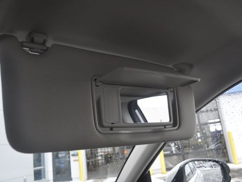 Certified 2025 Honda HR-V LX image 25