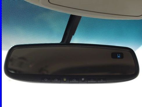 Used 2015 Toyota Sienna XLE FWD image 46