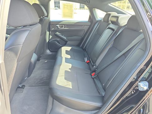 Used 2025 Honda Civic Sport image 15