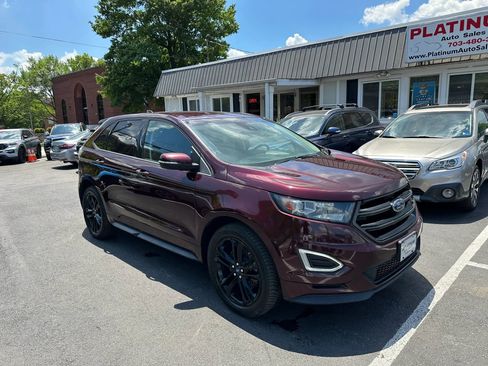 Used 2018 Ford Edge Sport w/ Equipment Group 401A AWD/4WD image 3