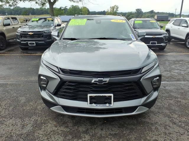 Used 2024 Chevrolet Blazer LT w/ LPO, Black Sport Package AWD/4WD image 2