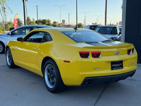 Used 2013 Chevrolet Camaro LS RWD image 8