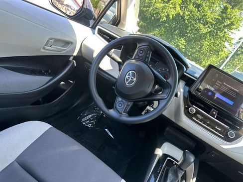 Certified 2025 Toyota Corolla LE FWD image 24