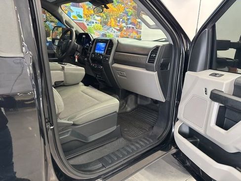 Used 2021 Ford F250 XL w/ STX Appearance Package image 36