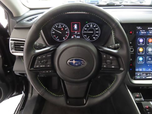 Certified 2025 Subaru Outback Onyx Edition image 17