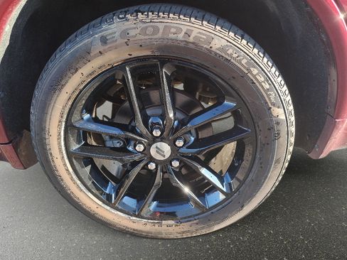 Certified 2023 Dodge Durango R/T w/ Trailer Tow Group IV AWD/4WD image 34