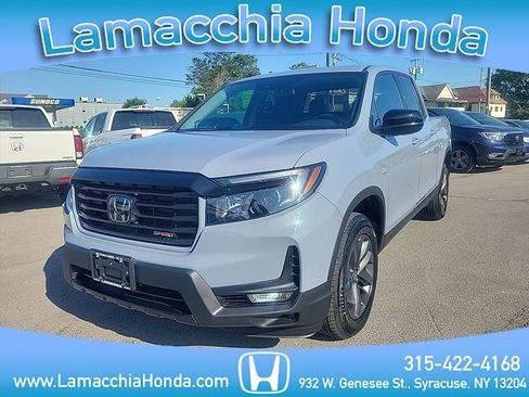 Used 2023 Honda Ridgeline Sport image 1