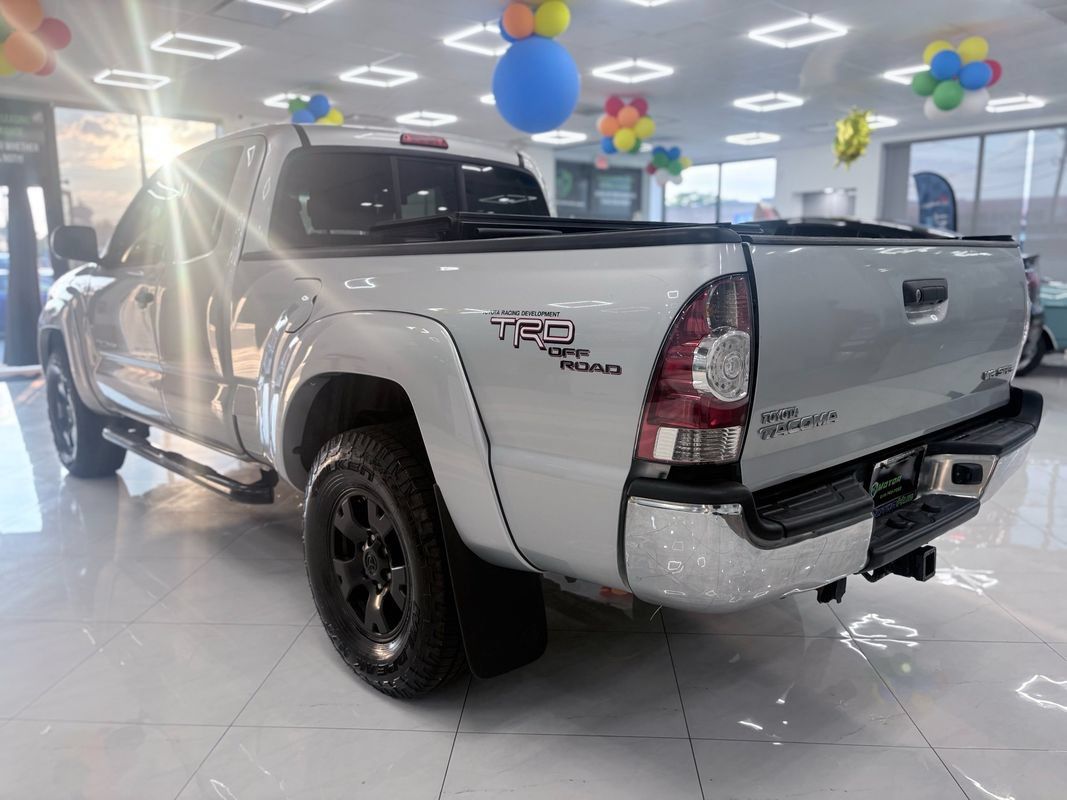 Used 2010 Toyota Tacoma 4x4 Access Cab V6 image 10