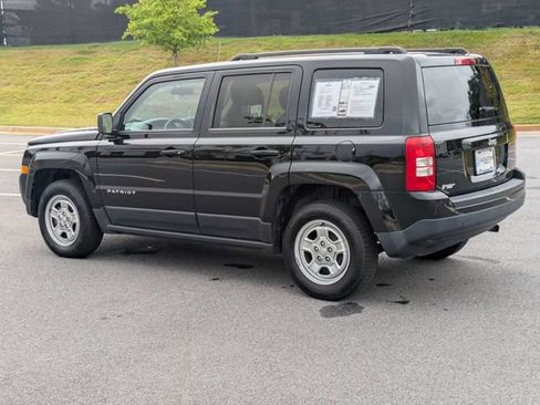 Used 2015 Jeep Patriot Sport w/ Power Value Group FWD image 6