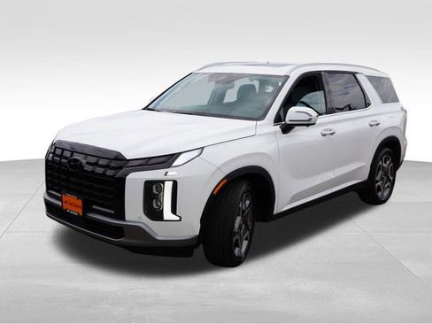 Used 2023 Hyundai Palisade SEL AWD/4WD image 11