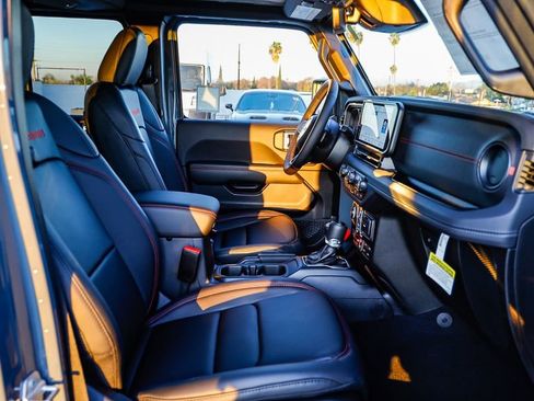 New 2026 Jeep Wrangler Unlimited Rubicon image 20