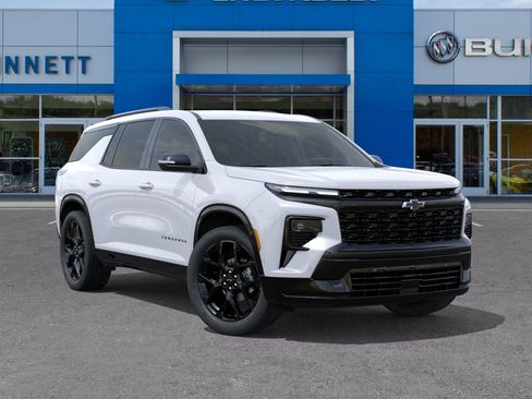 New 2026 Chevrolet Traverse RS w/ LPO, Floor Liner Package image 25