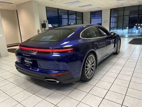 Used 2024 Porsche Panamera 4 image 38
