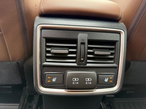 Used 2019 Subaru Forester Touring image 46