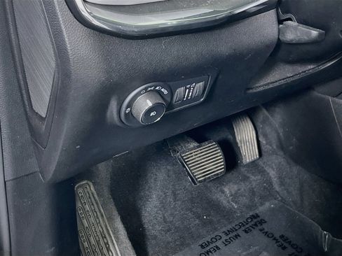 Used 2022 Jeep Compass Limited AWD/4WD image 10