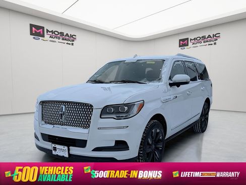 Used 2022 Lincoln Navigator Reserve image 5