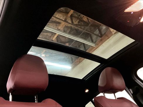 Used 2021 BMW X4 xDrive30i w/ M Sport Package image 24