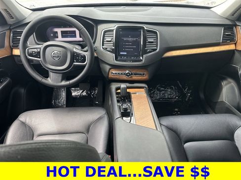 Used 2023 Volvo XC90 B6 Plus w/ Protection Package Premier AWD/4WD image 16