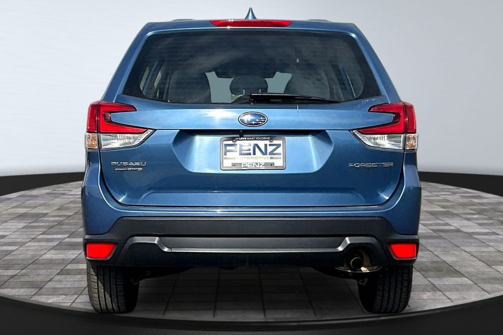 Used 2022 Subaru Forester AWD/4WD image 5