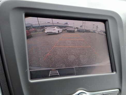 Used 2024 Chevrolet Equinox LS w/ LS Convenience Package FWD image 19