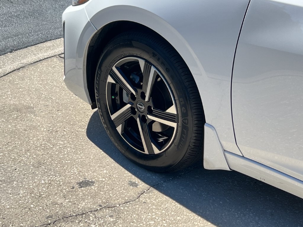 Certified 2025 Nissan Sentra SV FWD image 23