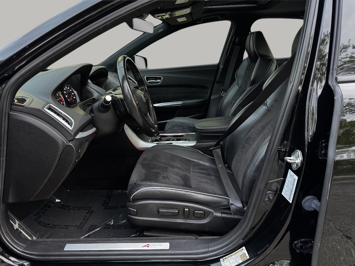 Used 2019 Acura TLX w/ Technology & A-SPEC Package FWD image 16