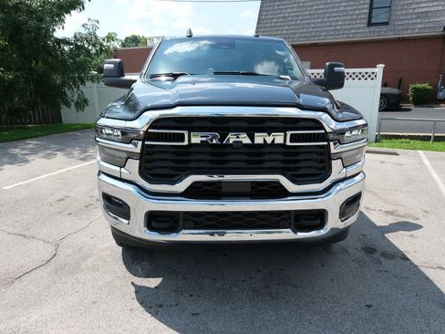 Used 2026 RAM 2500 Big Horn AWD/4WD image 12