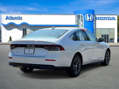 Certified 2023 Honda Accord EX image 5
