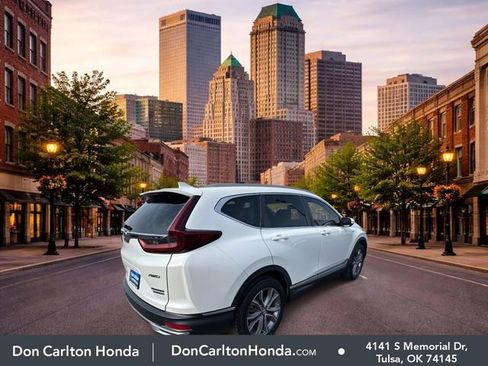 Used 2020 Honda CR-V Touring image 4