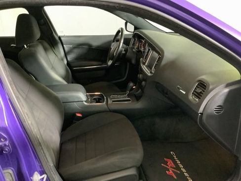 Used 2014 Dodge Charger R/T w/ Wheels & Tunes Group RWD image 30