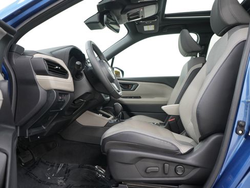 Used 2026 Subaru Forester Premium AWD/4WD image 23