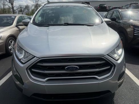 Used 2021 Ford EcoSport SE image 2