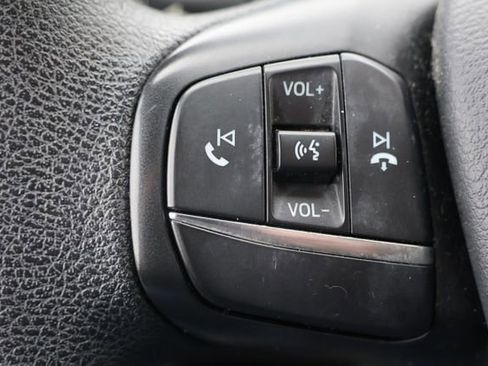 Used 2022 Ford E-Transit 148 High Roof Extended image 11