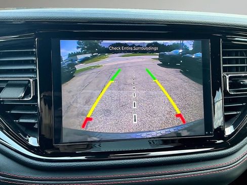 Used 2023 Dodge Durango GT AWD/4WD image 15