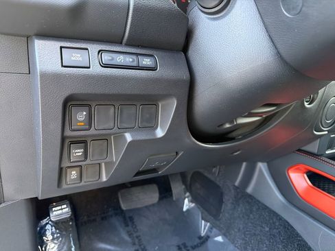 Used 2024 Nissan Frontier Pro-X w/ Technology Package RWD image 18