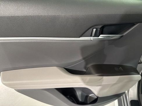 Used 2022 Toyota Camry LE image 17