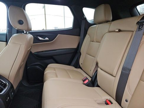 Used 2023 Chevrolet Blazer Premier image 20