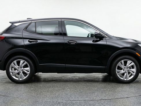 Used 2025 Buick Encore GX Preferred FWD image 11