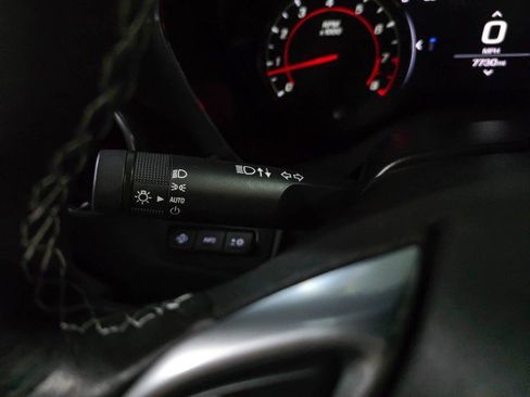 Used 2019 Chevrolet Camaro LT RWD image 18