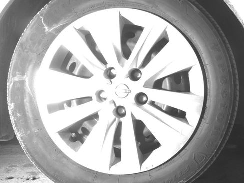 Used 2025 Nissan Sentra S FWD image 13