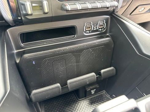 Used 2021 RAM 1500 Limited image 32