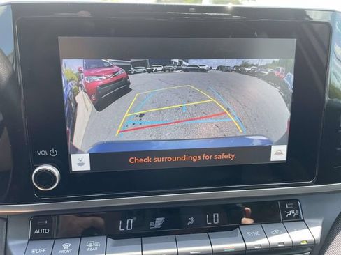 Used 2025 Toyota Camry LE w/ Convenience Package FWD image 27