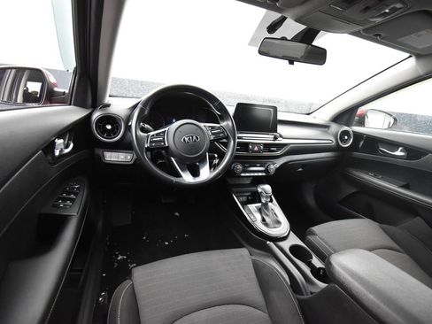 Used 2019 Kia Forte S w/ S Premium Package image 11