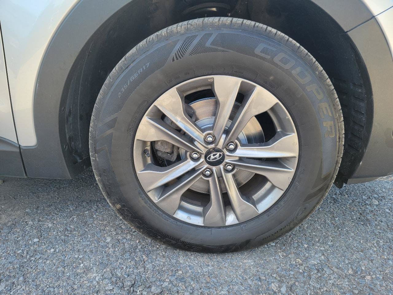 Used 2015 Hyundai Santa Fe Sport AWD/4WD image 43