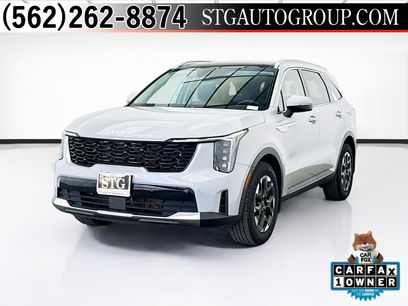Used 2025 Kia Sorento S w/ Panoramic Sunroof Package